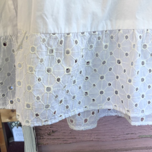 ZARA- White collared v neck mini dress - Picture 3 of 4